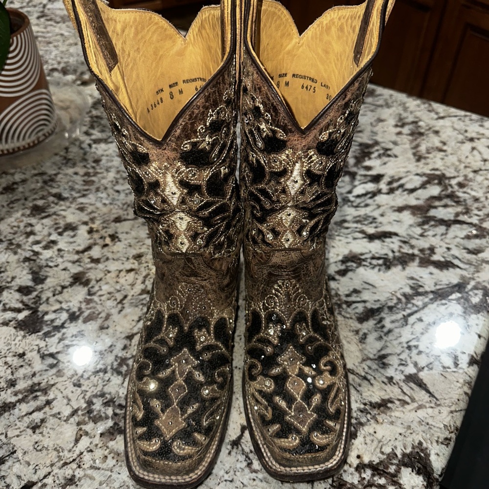 Embroidered Western Cowboy Boots - Picture 2 of 3
